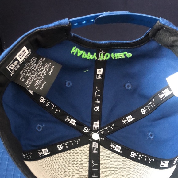 New Era 9Fifty I Got Junk SnapBack Hat - Picture 5 of 6